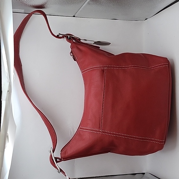Tignanello Pebbled Leather Shoulder Bag Red NWOT - Picture 3 of 13
